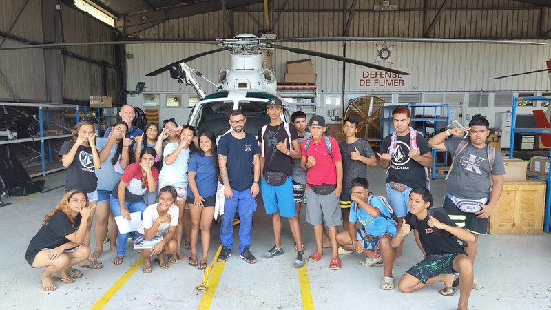 Hélicoptère Dauphin